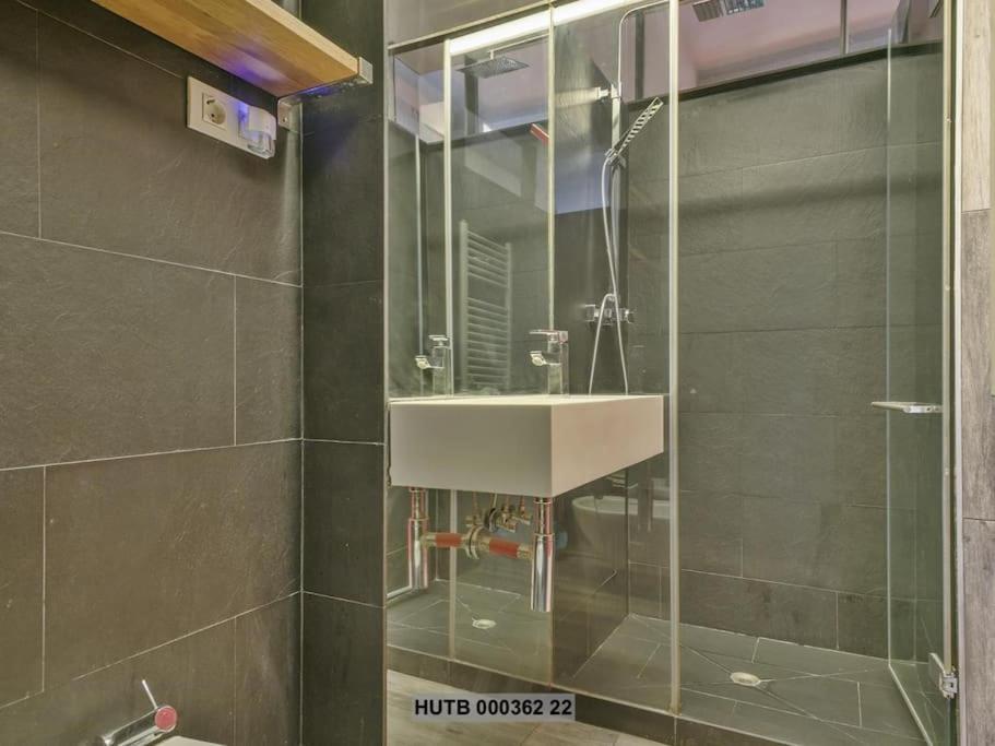 Apartament Alcam Futbol Pequeno Barcelona Zewnętrze zdjęcie
